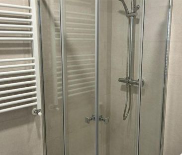 Piso de alquiler en Avenida del General Perón, 22, Cuatro Caminos -... - Photo 5