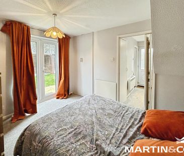 1 bedroom mews to rent - Photo 4