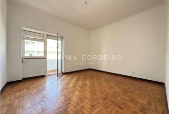 Apartamento T3 em Setúbal
