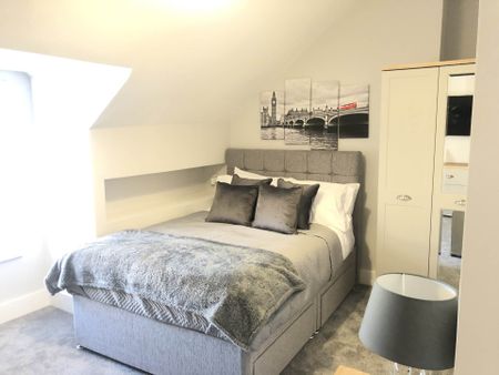 Price £3,900 pcm - Available 01/07/2026 - Furnished - Photo 5