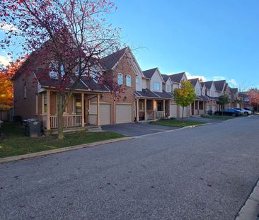 For Lease - 5223 Fairford Crescent Unit# 79, Mississauga, Ontario - Photo 6