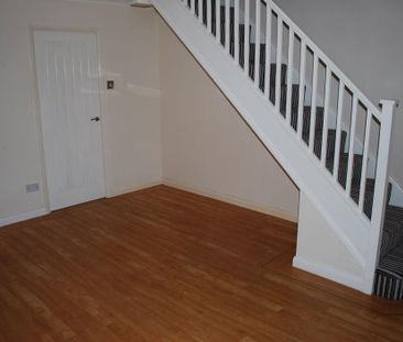2 bed terraced house to rent in NE31 - Photo 5