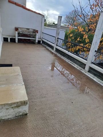 MAISON LA ROCHELLE - Port Neuf SANS VIS A VIS - Photo 4