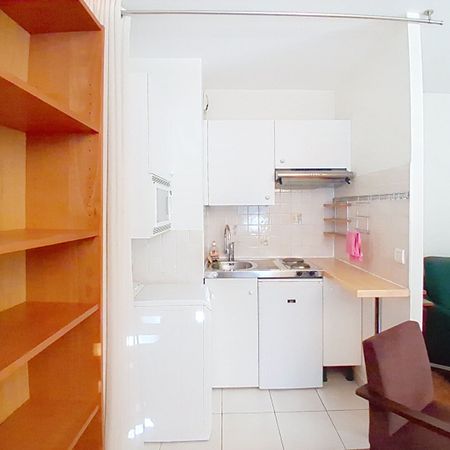 Appartement T1 Paris 15 à louer - Photo 3