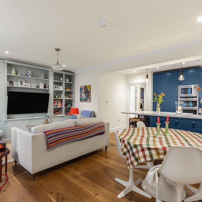 2 bedroom maisonette to rent - Photo 1