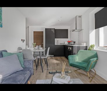 2 Bed Flat, Swan Courtyard, B26 - Photo 1