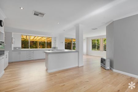 120 Brown Crescent - Photo 4