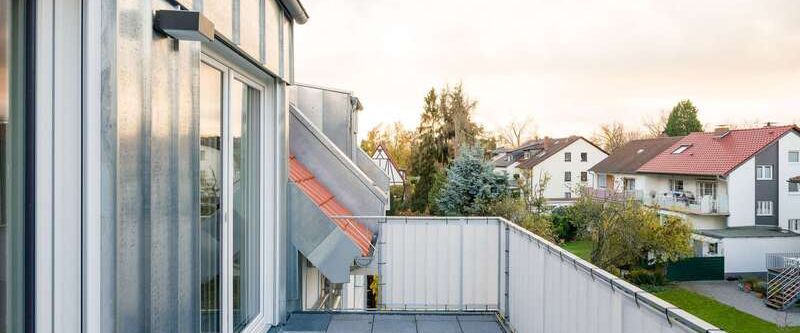 Über den Dächern Feudenheims - Neuwertige DG-Maisonette mit EBK und Sonnenbalkon! - Foto 1