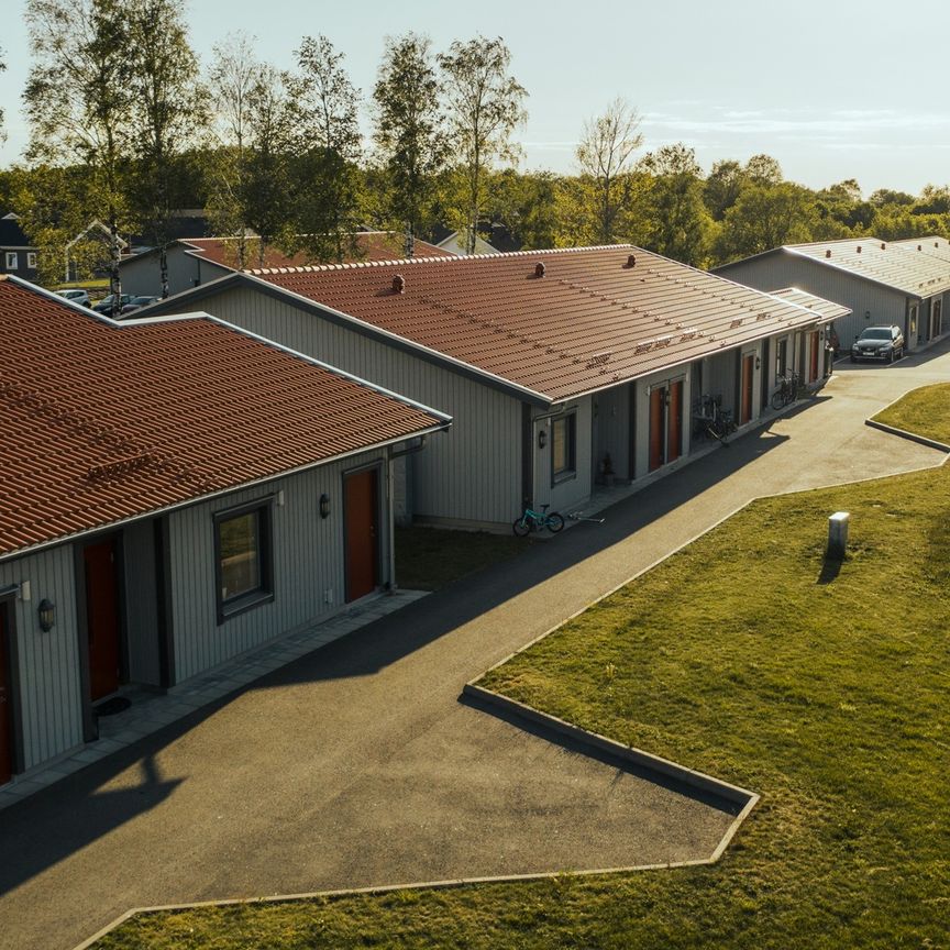 Östra Brattåsvägen 1 A - Photo 1