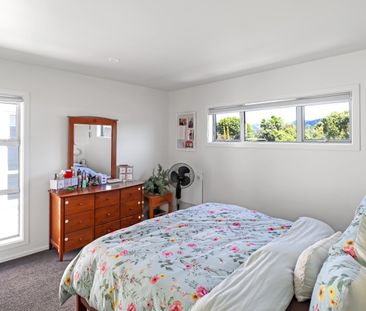 Townhouse Living - Photo 2