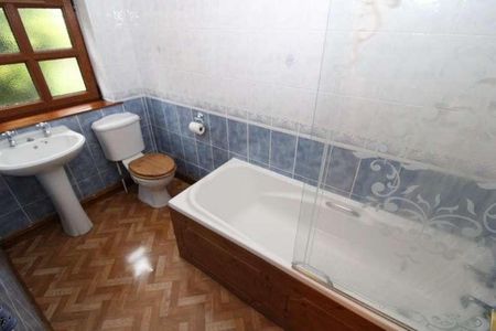 Skinpit Lane, Sheffield, S36 - Photo 5