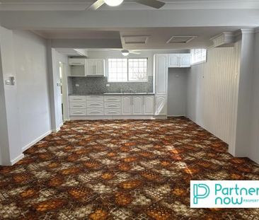 23 Grant Street, TAMWORTH NSW 2340 - Photo 2