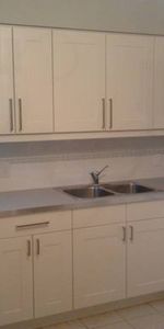 1bdrm apt, utilities incl. St Clair/ Dufferin, $1750, Jan 1, 2025 - Photo 3