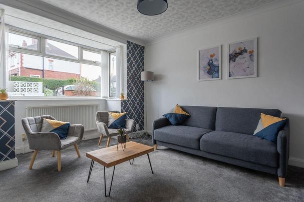 3 bedroom terraced house to rent - Photo 1