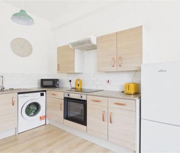 1 bedroom flat to rent - Photo 4