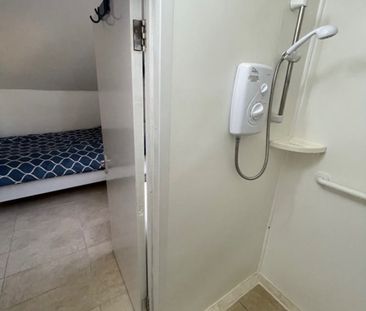 Room in a Shared House, Bounds Green Road, N11 - Photo 5