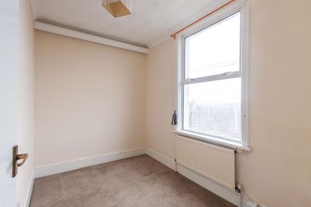 2 bedroom maisonette to rent - Photo 3