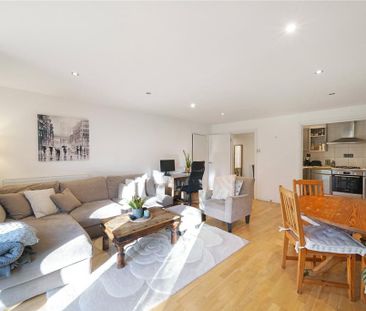 2 bedroom flat to rent - Photo 2