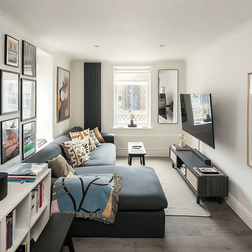 2 Bed Flat, Bethnal Green Road, E2 - Photo 1