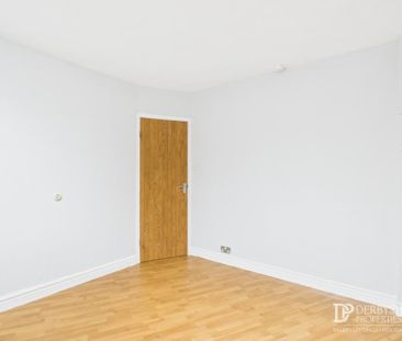 2 Bedroom Terraced House - Photo 5