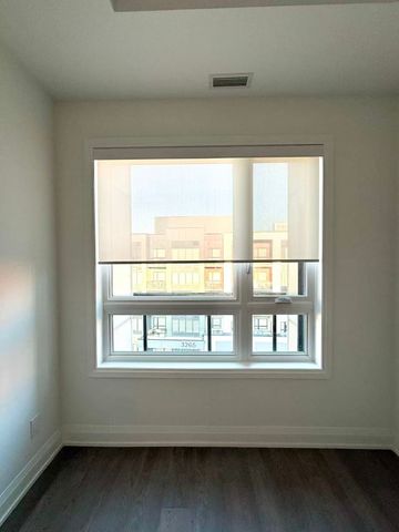 For Lease - 3250 Carding Mill Trail Unit# 520, Oakville, Ontario - Photo 2