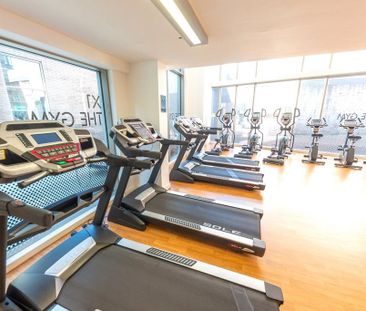 Property to rent - Photo 2