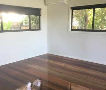 Modern 3 Bedroom Townhouse - Photo 1