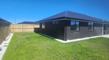 Brand new 3 Bed Home in Woodend - Photo 2