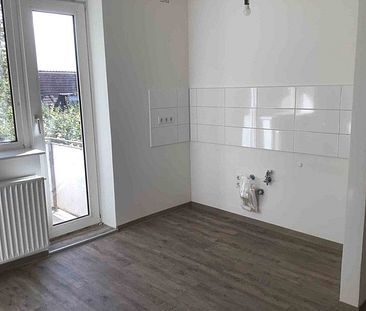 Zentrale Lage: Gemütliche 2,5-Zimmer-Wohnung mit Balkon - Foto 6