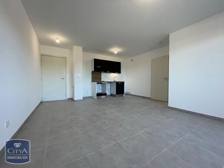 Location Appartement 2 pièces 42m² ARLES 13200 - Photo 4