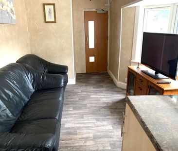 1 bedroom semi-detached house to rent - Photo 6