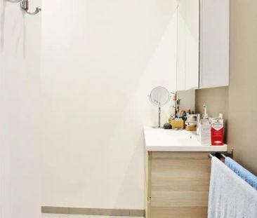 Instapklare ruime gerenoveerde woning met groot zonneterras en koer - Photo 6