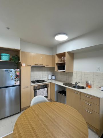 17/1-5 Grantham Street, Brunswick West VIC 3055 - Photo 3