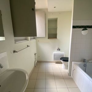 Apartment - Photo 2