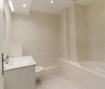 Tout savoir sur cet appartement dans le quartier Emeriau-Zola, à Pa... - Photo 6