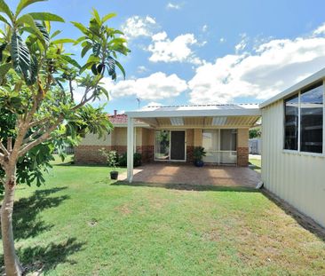 Fantastic Home with a Powered Workshop! - Photo 5