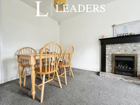 5 bedroom house to rent Ingles Drive, Worcester, WR2 - Photo 2