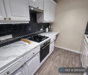 3 bedroom detached house to rent - Photo 4