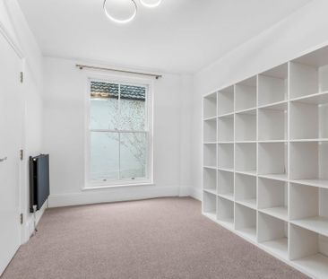 4 bedroom terraced house to rent - Photo 5