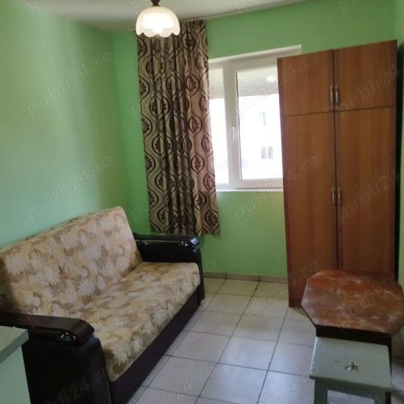 GARSONIÉRĂ ÎN CHIRIE, PODUL DE PIATRĂ - Fotografie 1