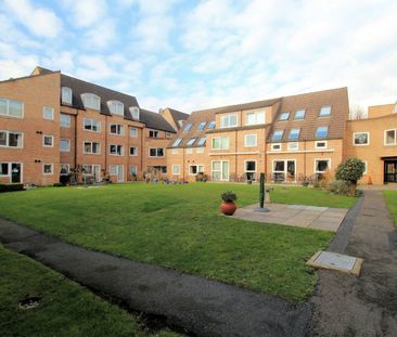 Mount Hermon Road, Woking, Surrey, GU22 7XG - Photo 6