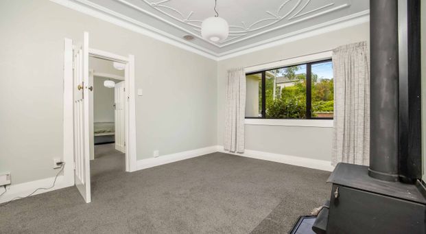 Totally Renovated 2 Bedroom Home. - Photo 1