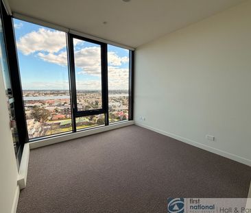 Welcome to THE LONSDALE - Photo 6