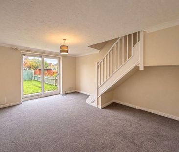 2 bedroom terraced house to rent - Photo 2