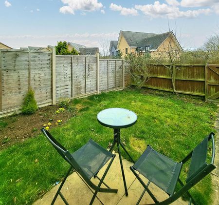 3 bedroom terraced house to rent - Photo 3