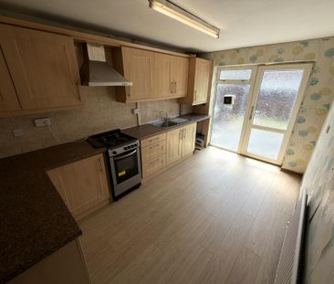 3 bedroom house to rent - Photo 6