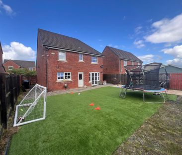 Parkdale Grove, Parkhouse | £2,195 Monthly - Photo 3