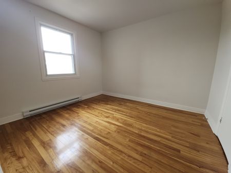 6679 25e Avenue - Photo 4