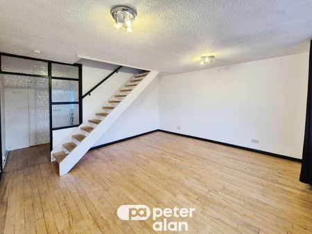 Allt-yr-yn Crescent, Newport, NP20 - Photo 2