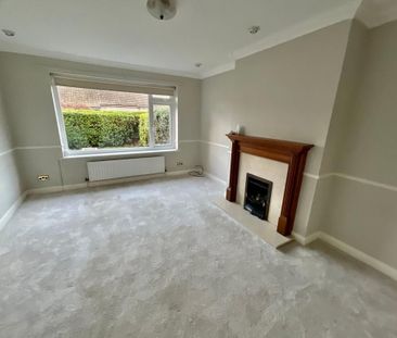 2 bedroom semi-detached bungalow to rent - Photo 4